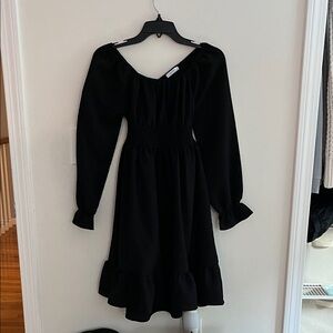 Elegant Black Long Sleeve Dress